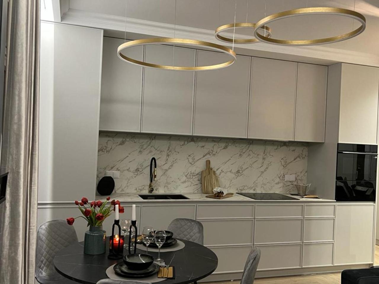 Vipwarsawapartments Pl Gold Mennica Leilighet *